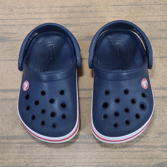 Crocs Kids Sandals - Picture 7 of 10